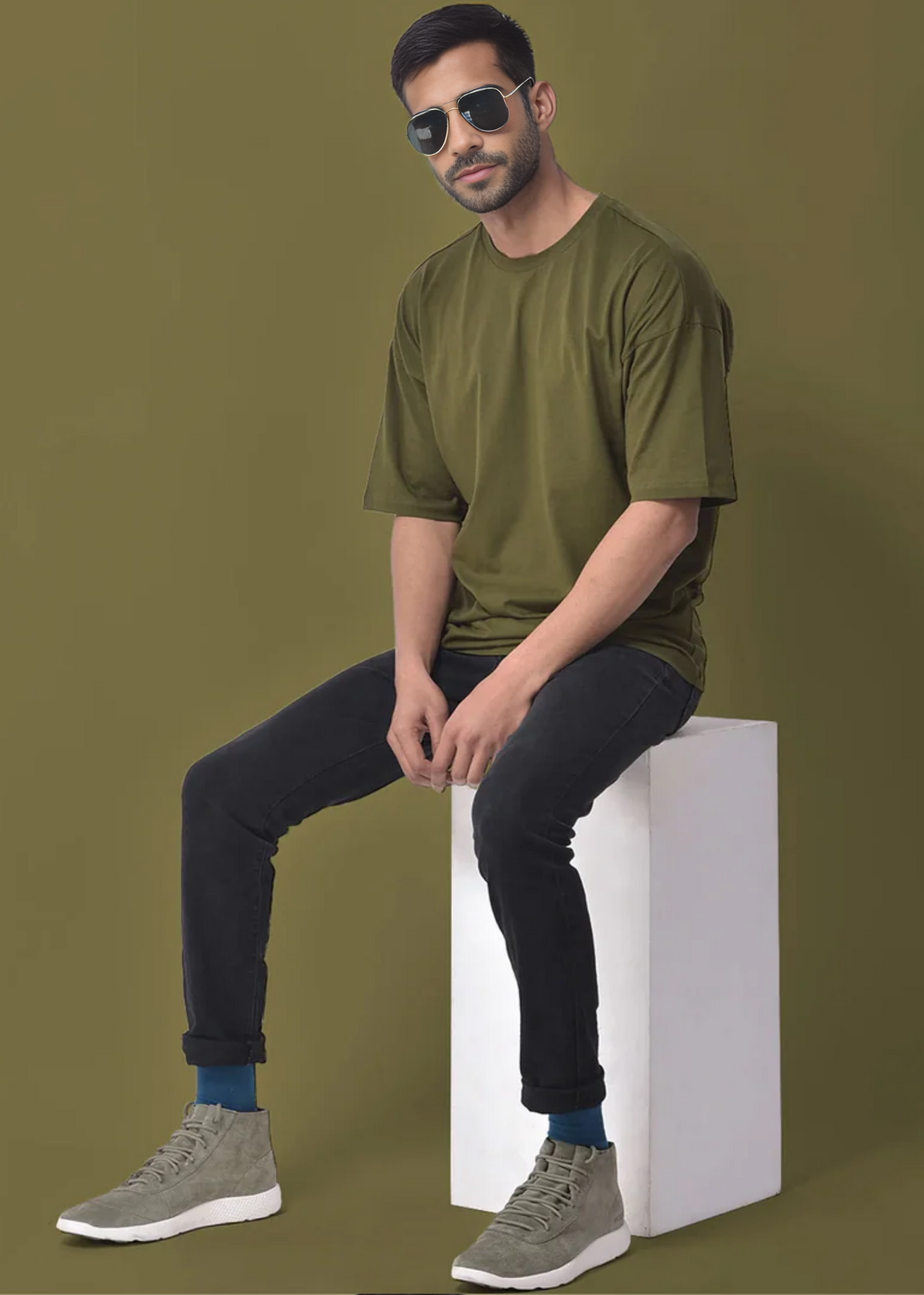 Dropshoulder Crewneck - Olive Green